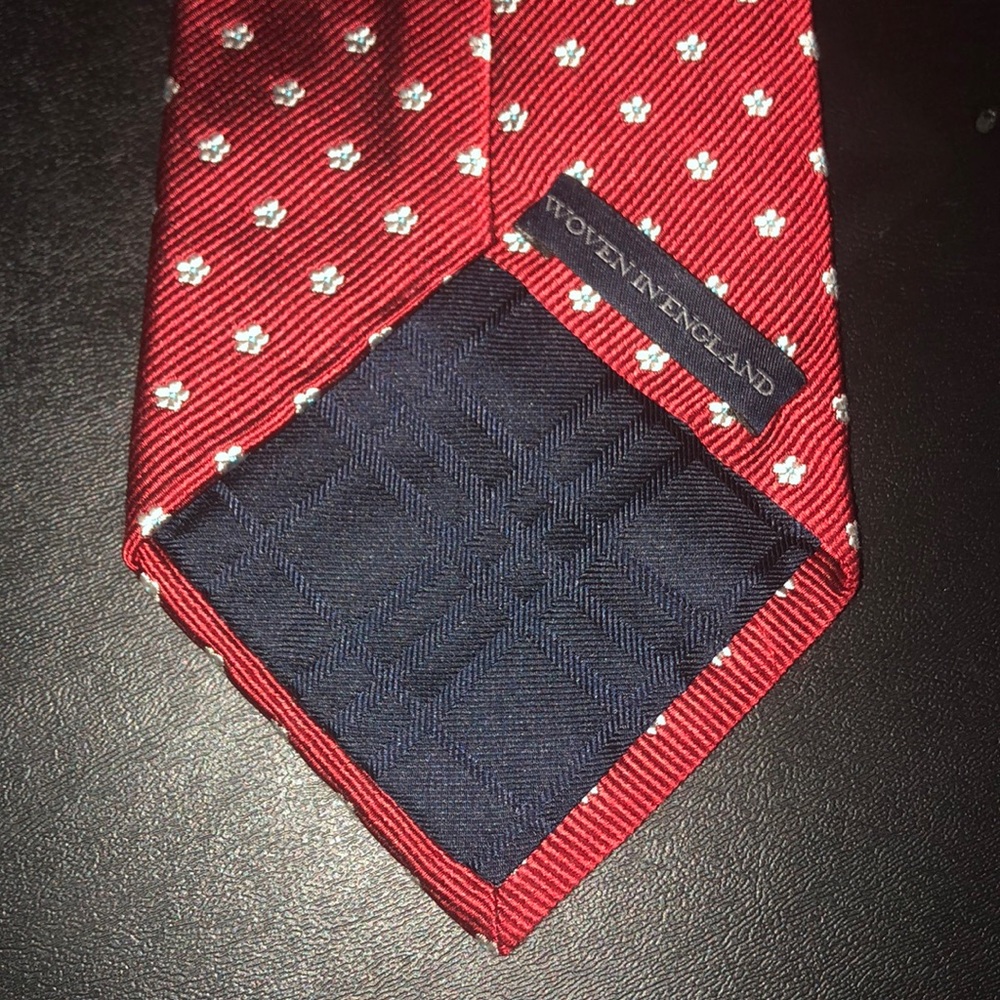 Burberry Red Floral Tie - Picture 4 of 4